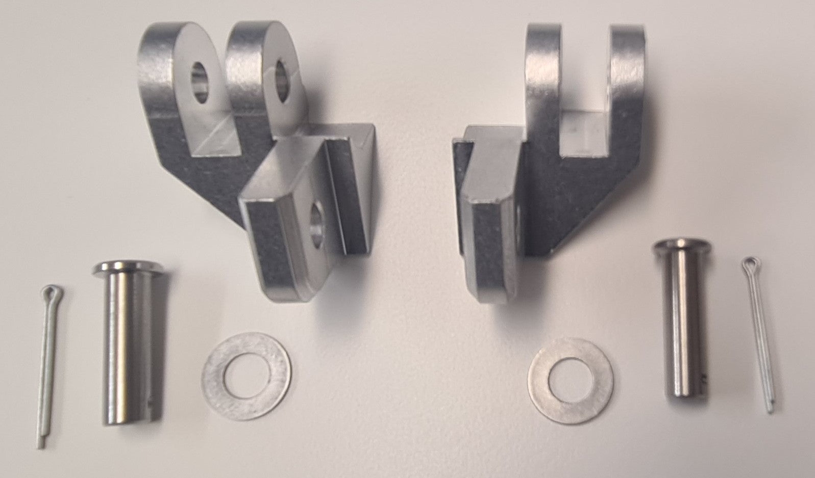 Honda CBR1000F 1987 to 1999 with 41mm Forks Conversion Bracket Comfort Kit