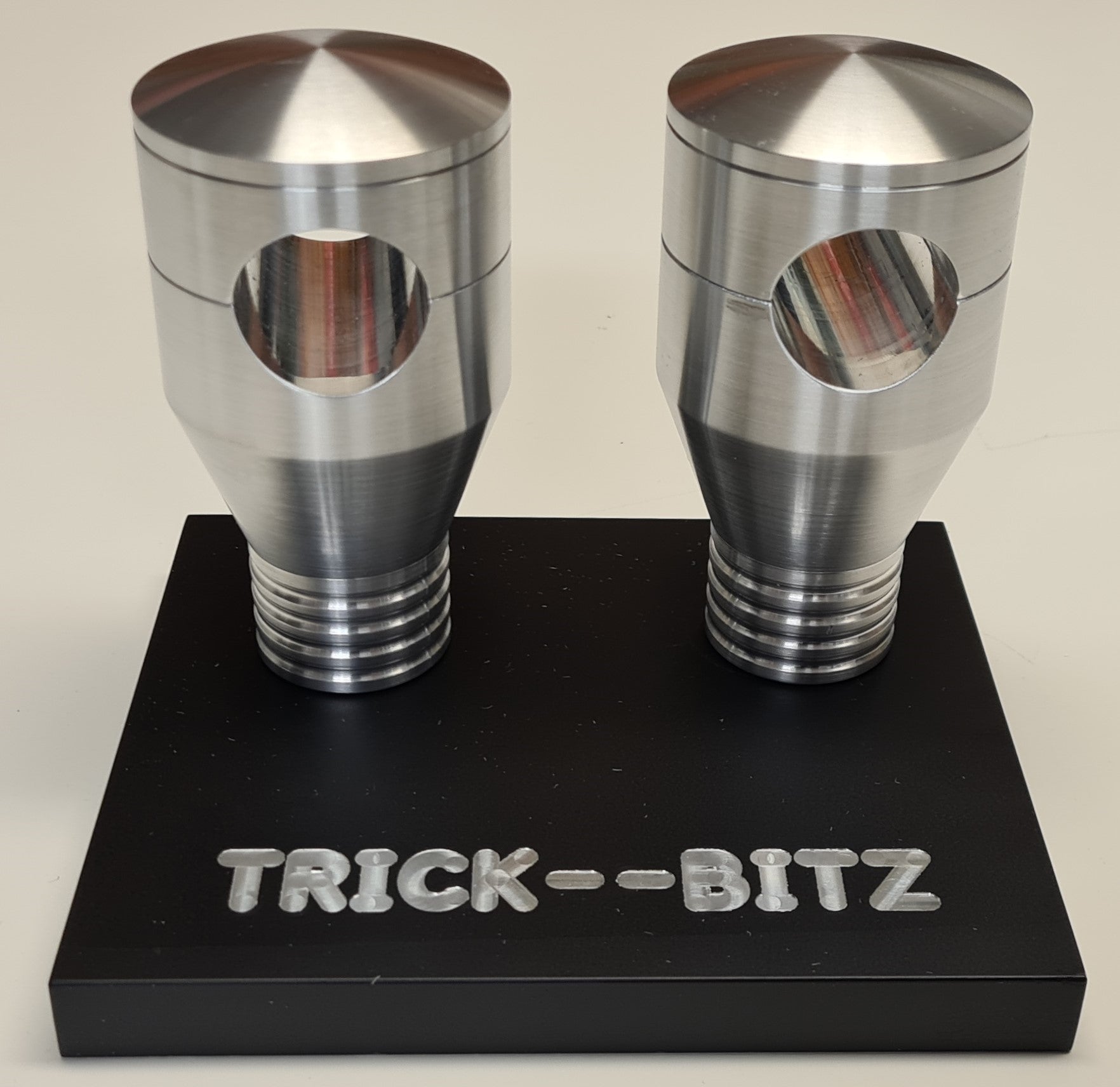 Custom Universal Ribbed Handlebar Risers