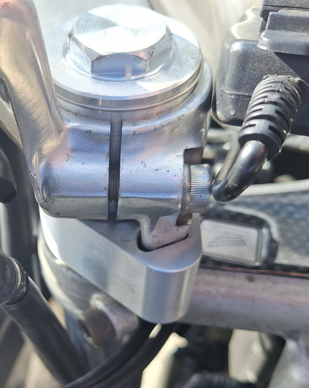 Honda VFR800 Vtec 2002 to 2013 28mm Bar Riser Comfort Kit