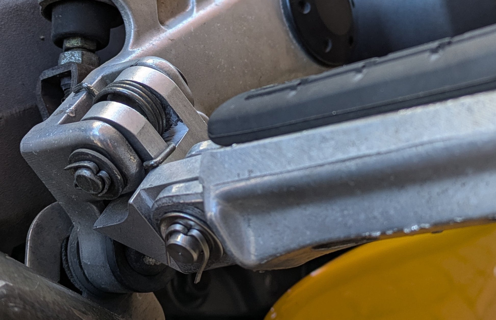 Honda CBR1100 XX BLACKBIRD 1996 to 2007 28mm Bar Riser Comfort Kit