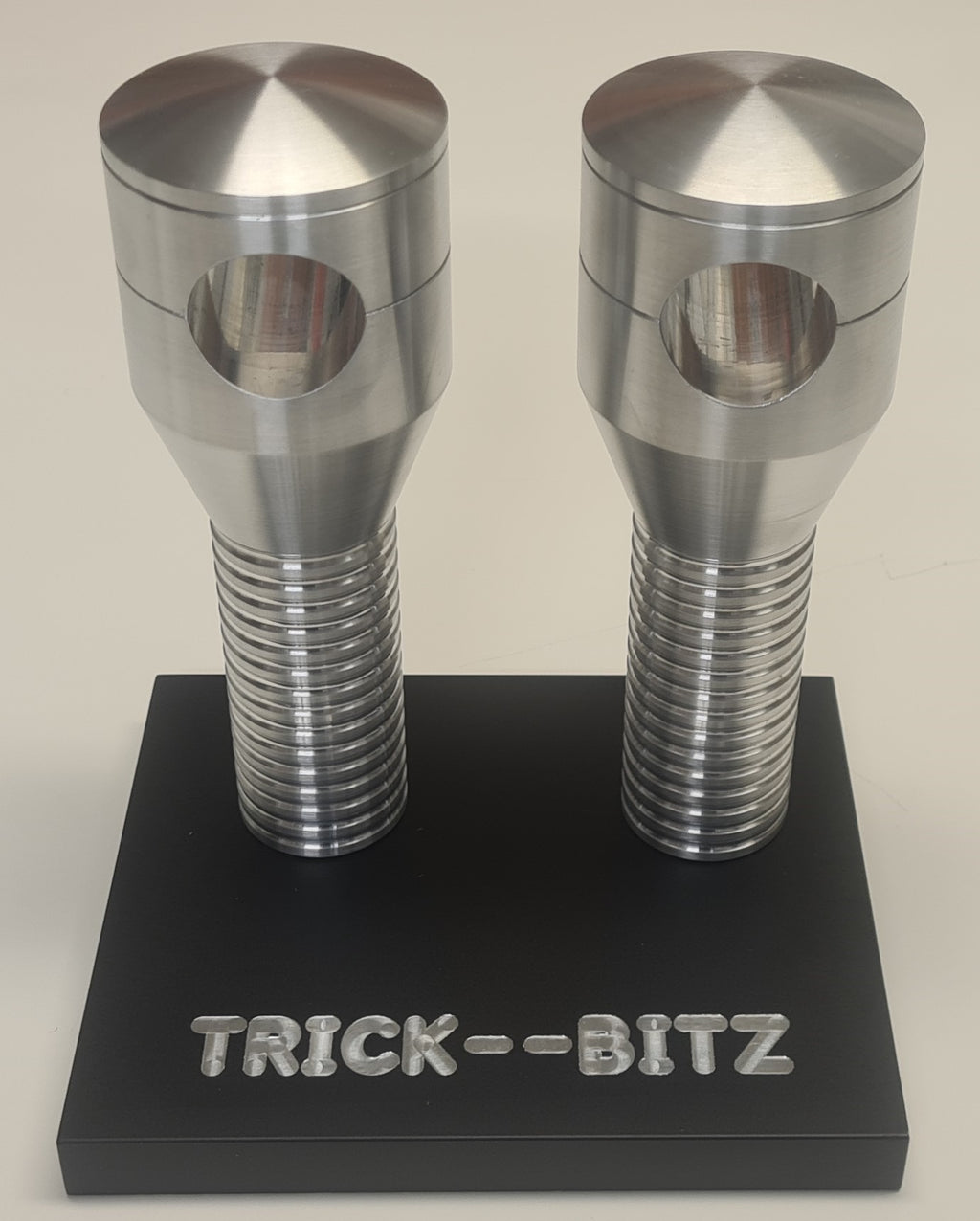 Custom Universal Ribbed Handlebar Risers