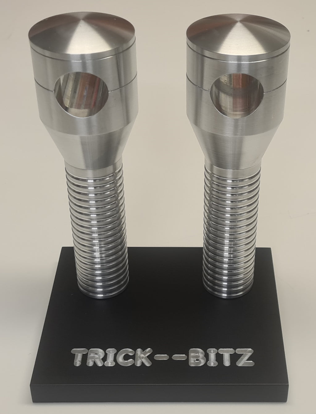 Custom Universal Ribbed Handlebar Risers