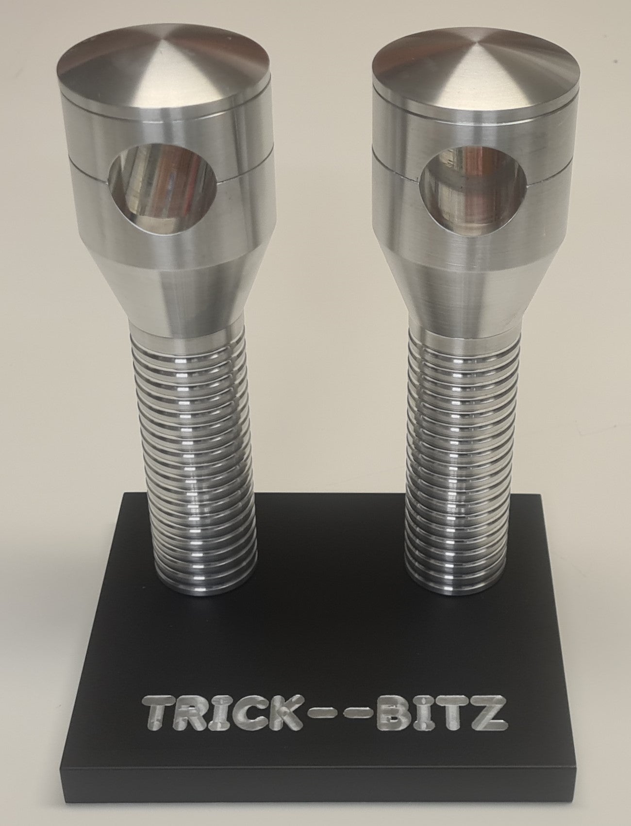 Custom Universal Ribbed Handlebar Risers