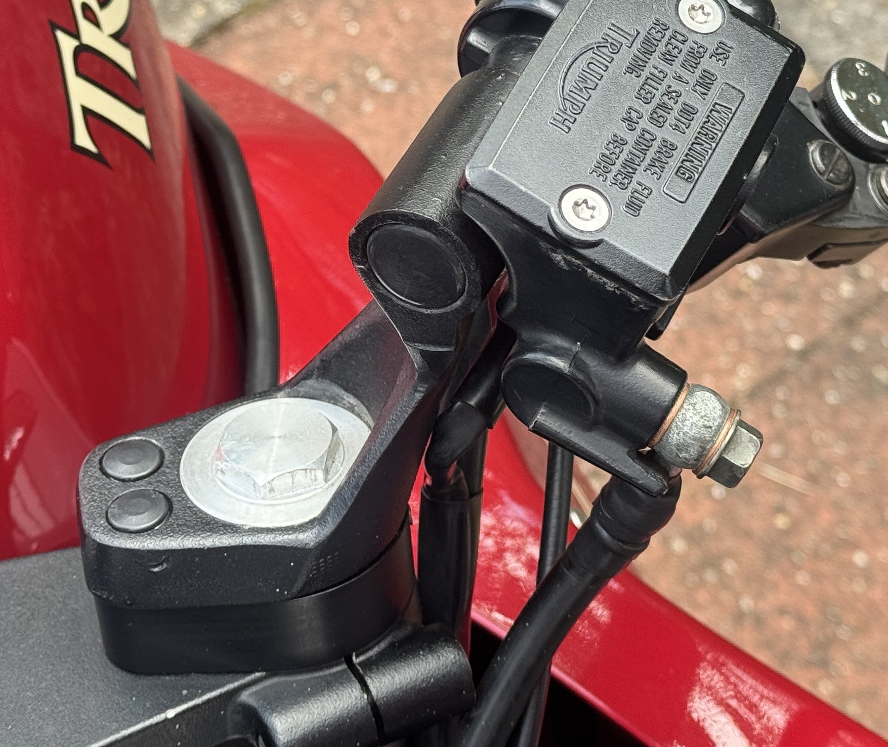 Triumph Trident 1991 to 1998 20mm Bar Risers